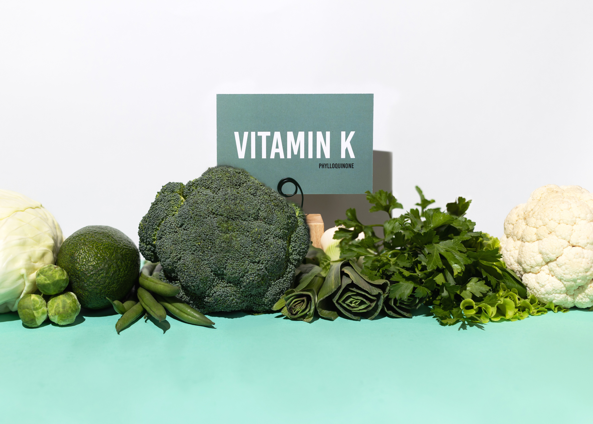 Vitamin K dan K2 Apa saja efeknya? Di mana vitamin K dan K2 dapat