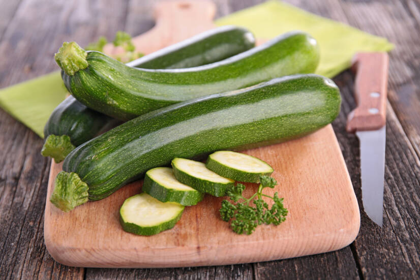 Zucchini, apa saja manfaatnya bagi kesehatan? (Vitamin dan kegunaannya)